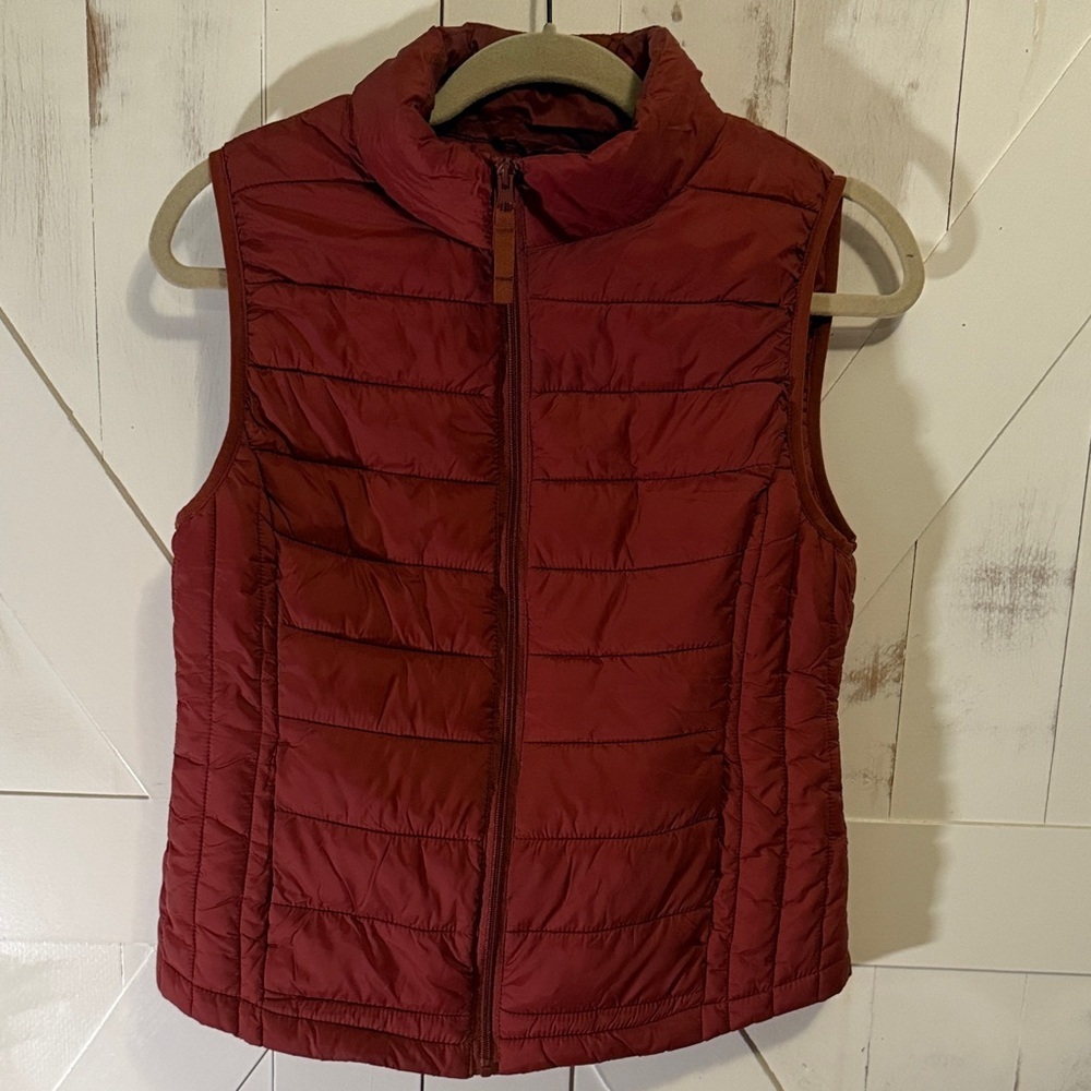 Love Tree Lightweight Packable Puffer Vest